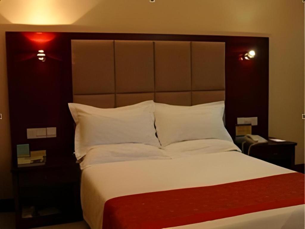 Zhengzhou Airport Hotel Exterior photo